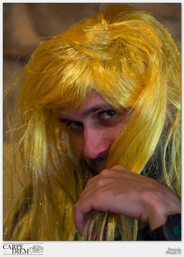 BLONDE.jpg